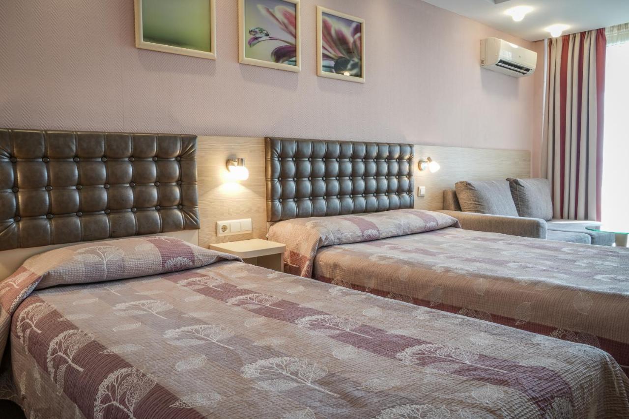 Standard Twin Room,1287666400:JPEG