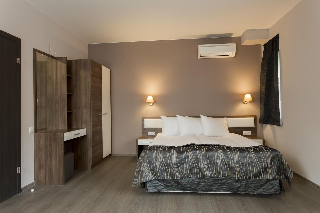 Standard Double Room,646326762:JPEG