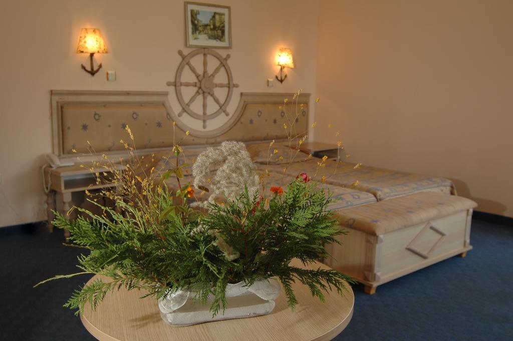 Studio with Sea View