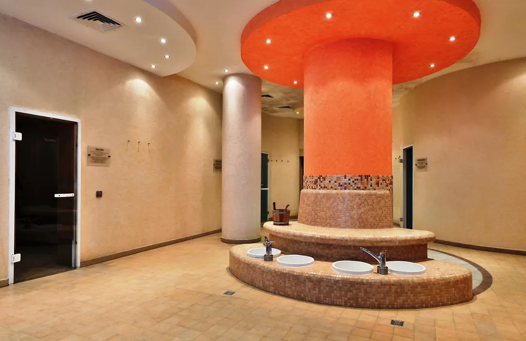 Bellevue Residence Apartments-1