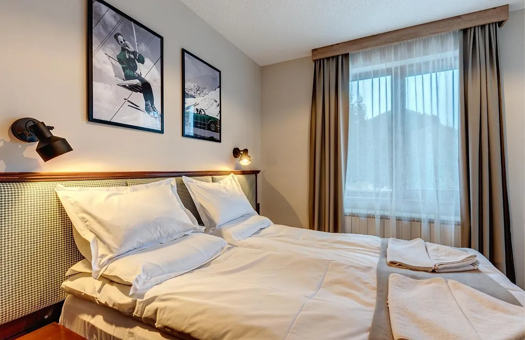Mountain Lake Hotel-1