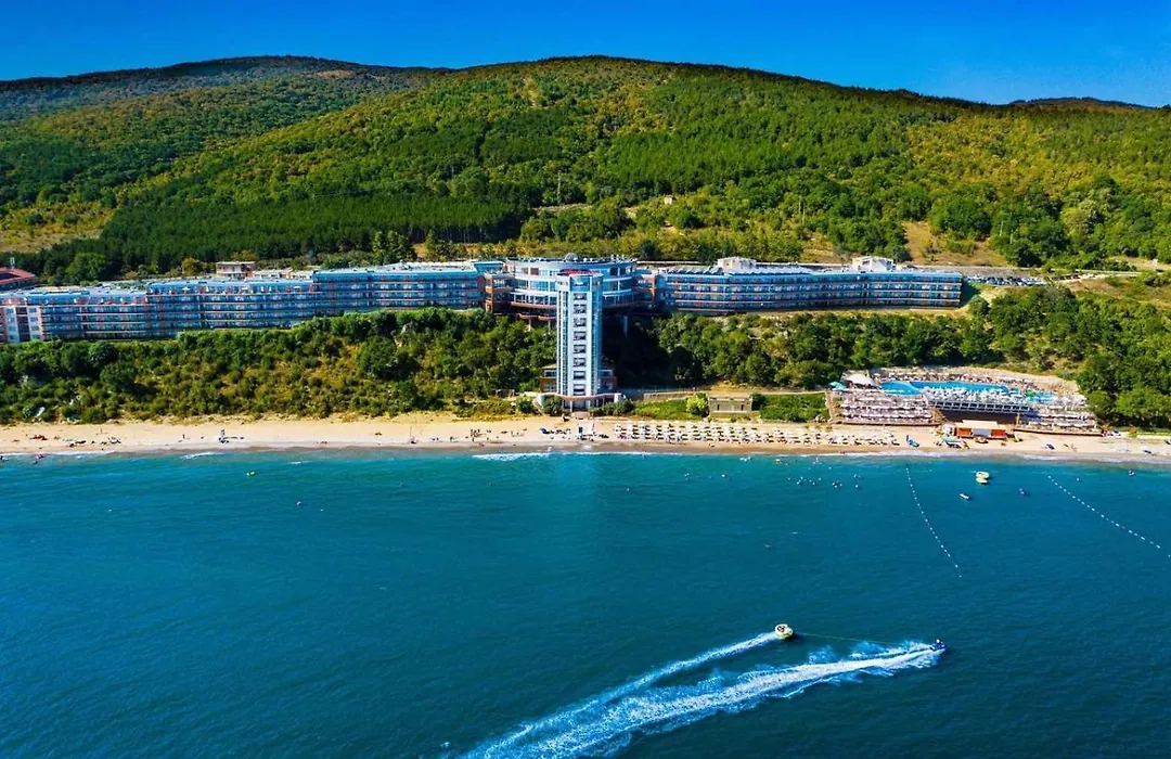 Paradise Beach Residence-1
