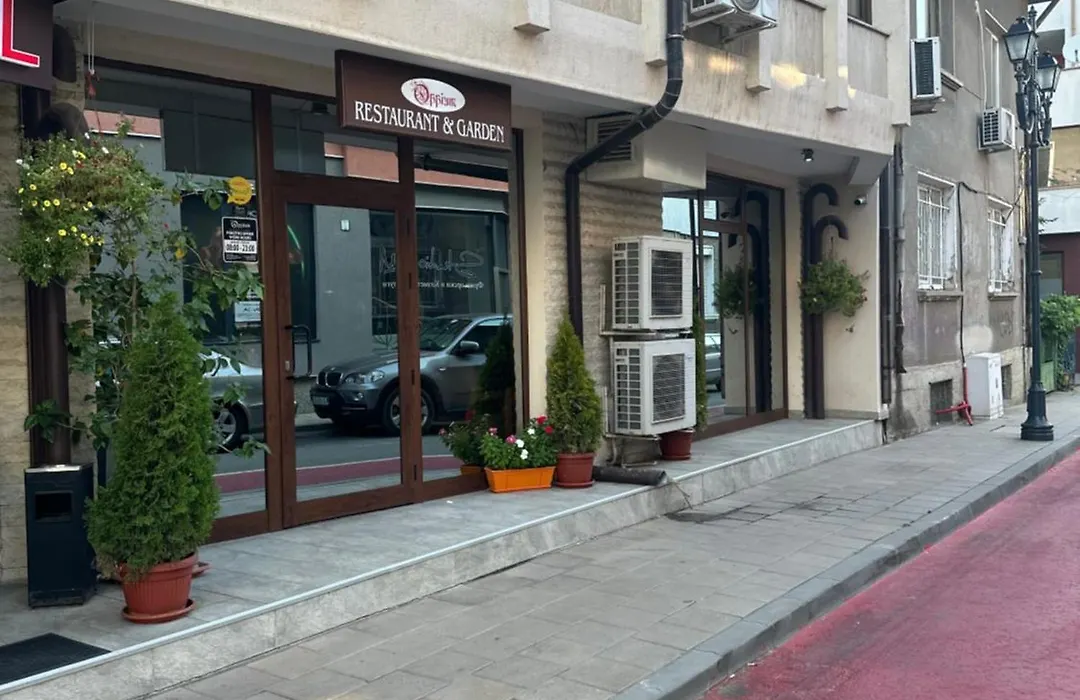 Hotel Oppium Restaurant&Garden-1