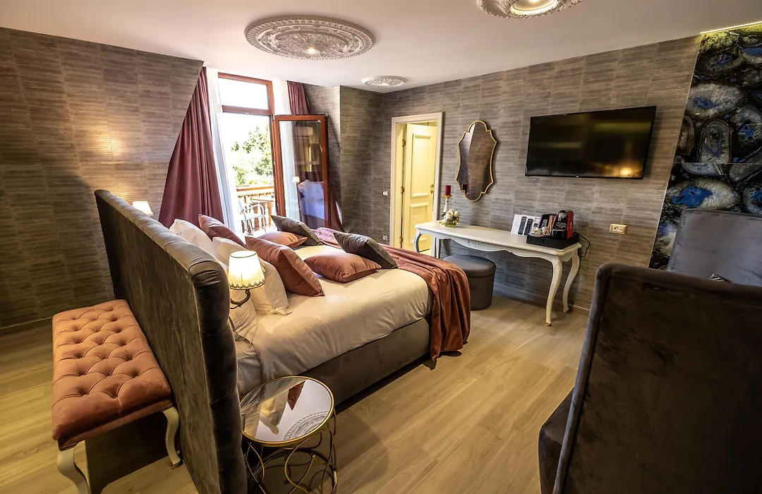 Spa Hotel Rich-1
