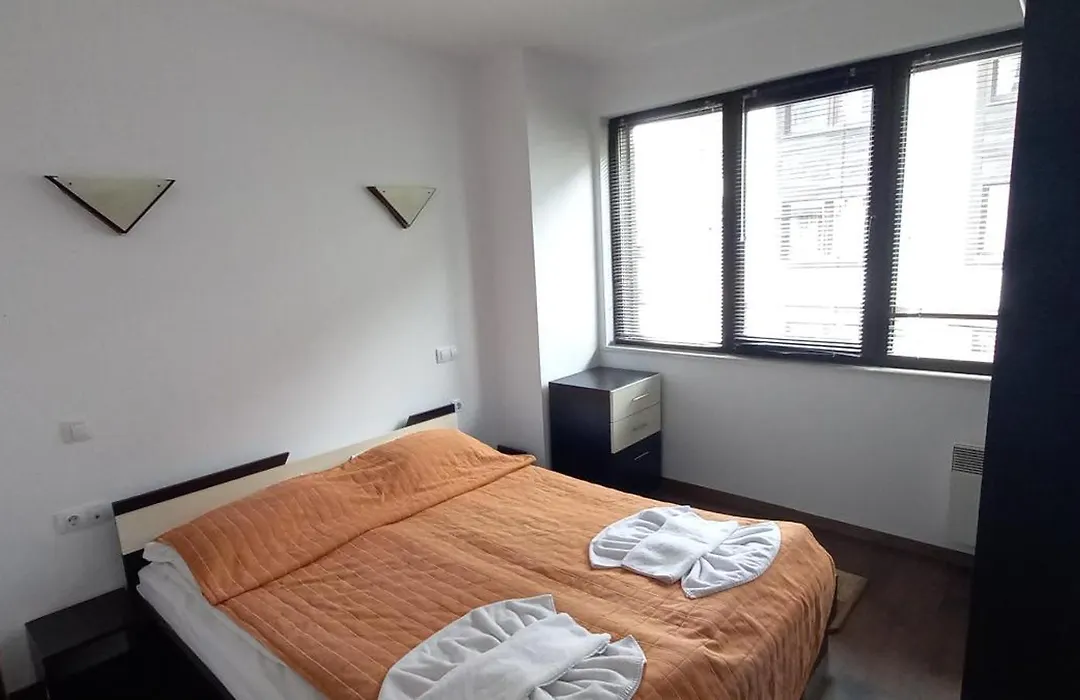 Winslow Infinity Aparthotel-1