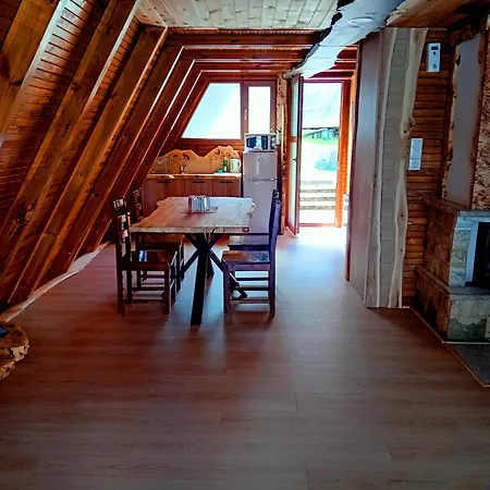 Romantica Forest Guest House-3