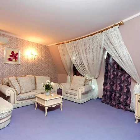 Kristel Hotel-3