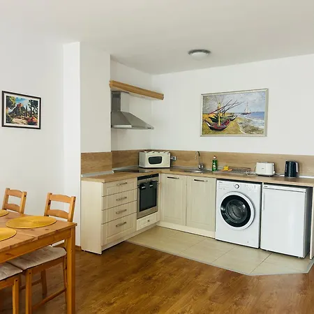 Apolonia Apartments - Boutique Family Residence-2