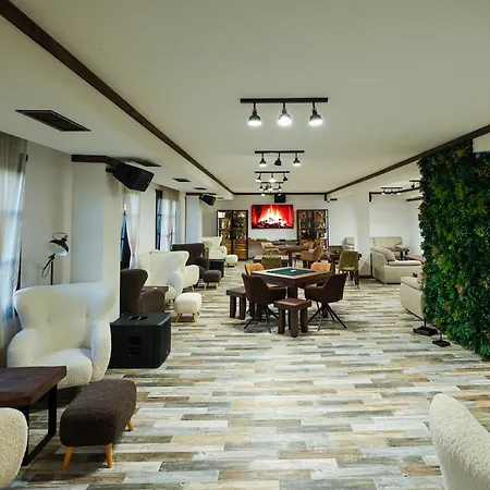 Hotel Leshten-2