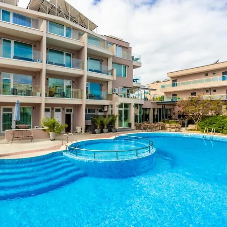 Selena Beach Family Hotel-2
