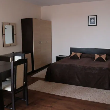 Pirin Palace White Apartments-3