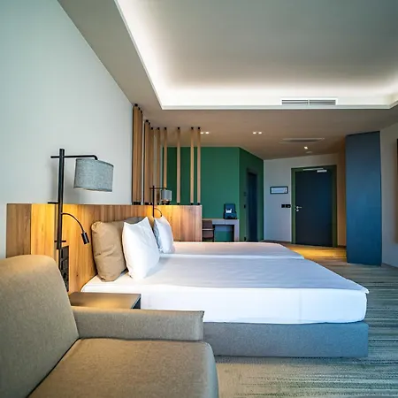 Hvd Reina Del Mar - Premium Spa Service & Free Parking-3