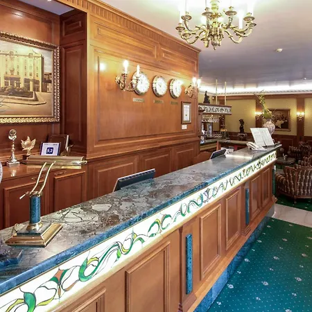 Grand Hotel London-2