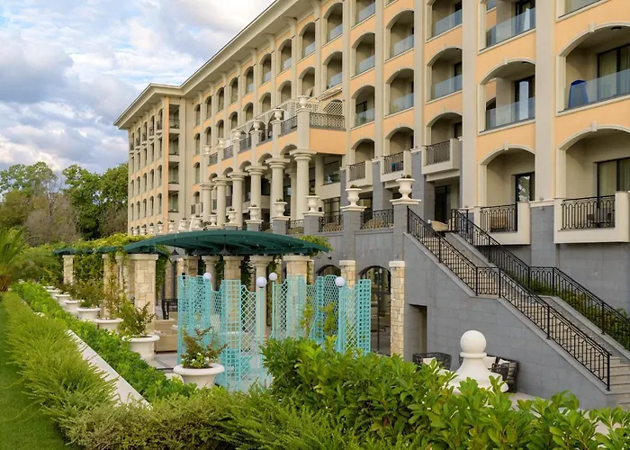 Hotels in Saints Constantine and Helena