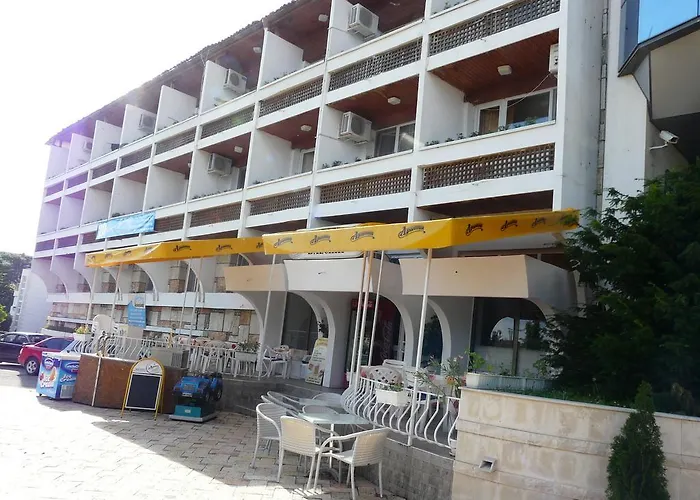 Family Hotel Балчик, България