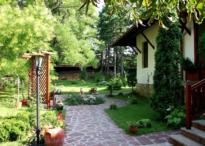 Hotel Izvora - Garden Retreat