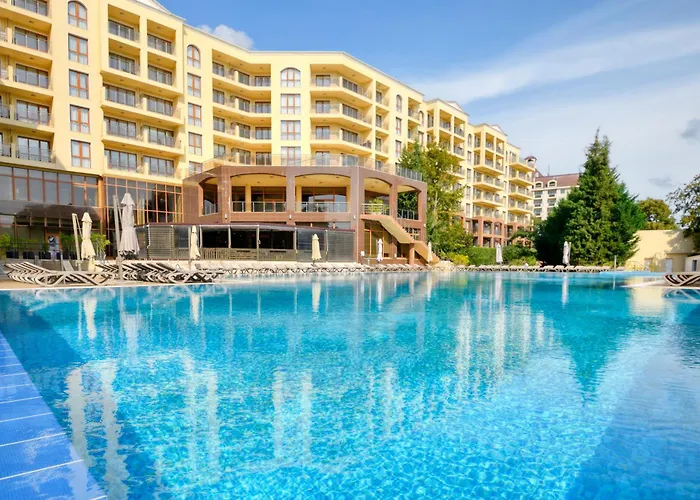 Golden Sands hotels near Golden sands Centre