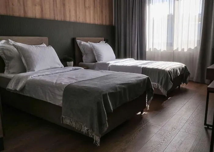 Sofia Hotels With Jacuzzi in Room near Central Sofia Market Hall