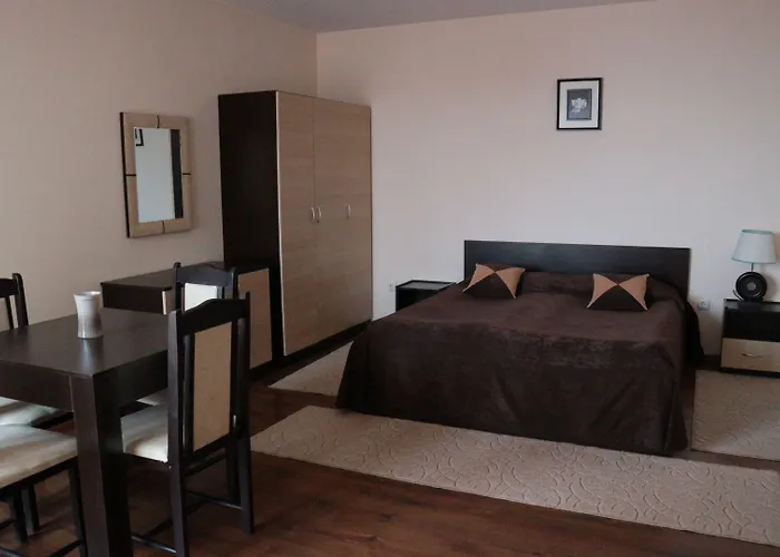 Pirin Palace White Apartments