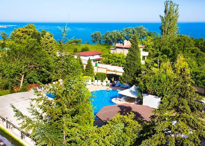 Varna hotels near Cathedral of the Assumption of the Virgin