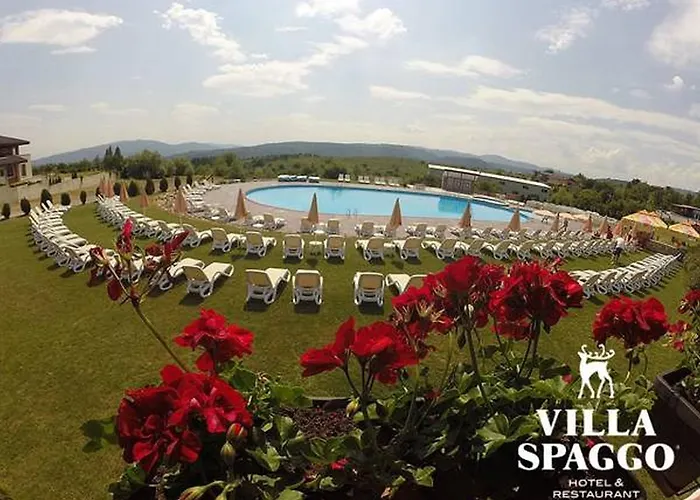 Villa Spaggo Complex